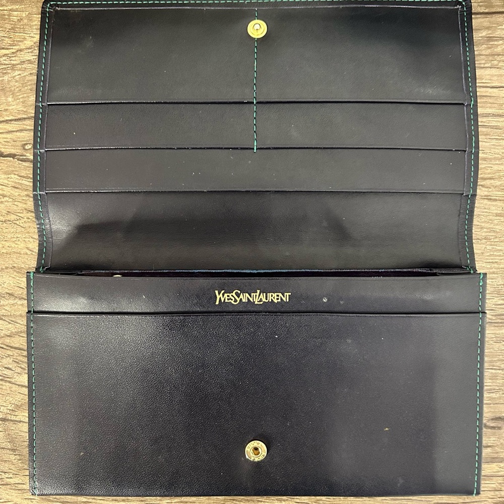 YSL Wallet - Super Rare - Picture 2 of 3